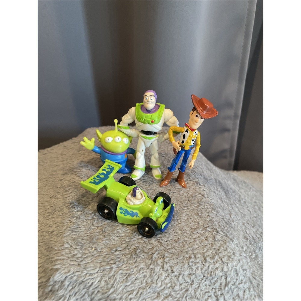 Disney 2009 Toy Story Toy Lot: Woody(metal), Buzz, RC And The Waving Alien